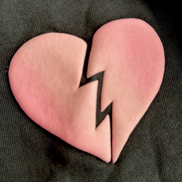 Wildfox Gray Sweatshirt Pink Heart Front Design I Wish it was Saturday Back Sm - Picture 6 of 8